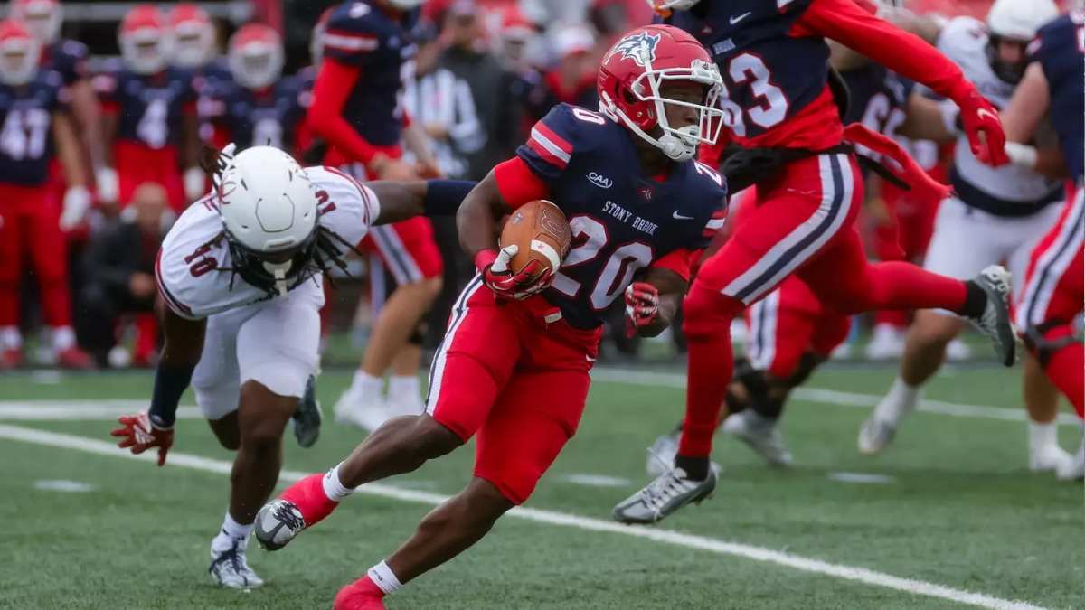 Stonehill vs Stony Brook football live